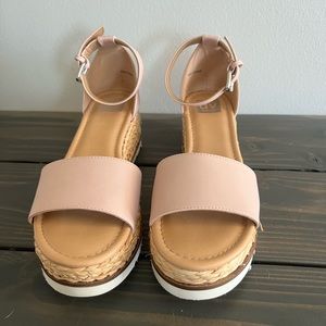 Dolce Vista Womens Sandals Size 10